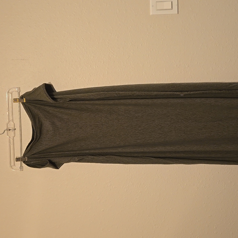 Lululemon infinity scarf